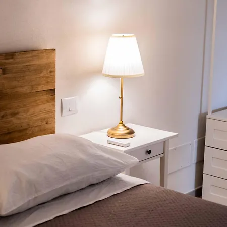 Moderno Mediterraneo Affittacamere 4*